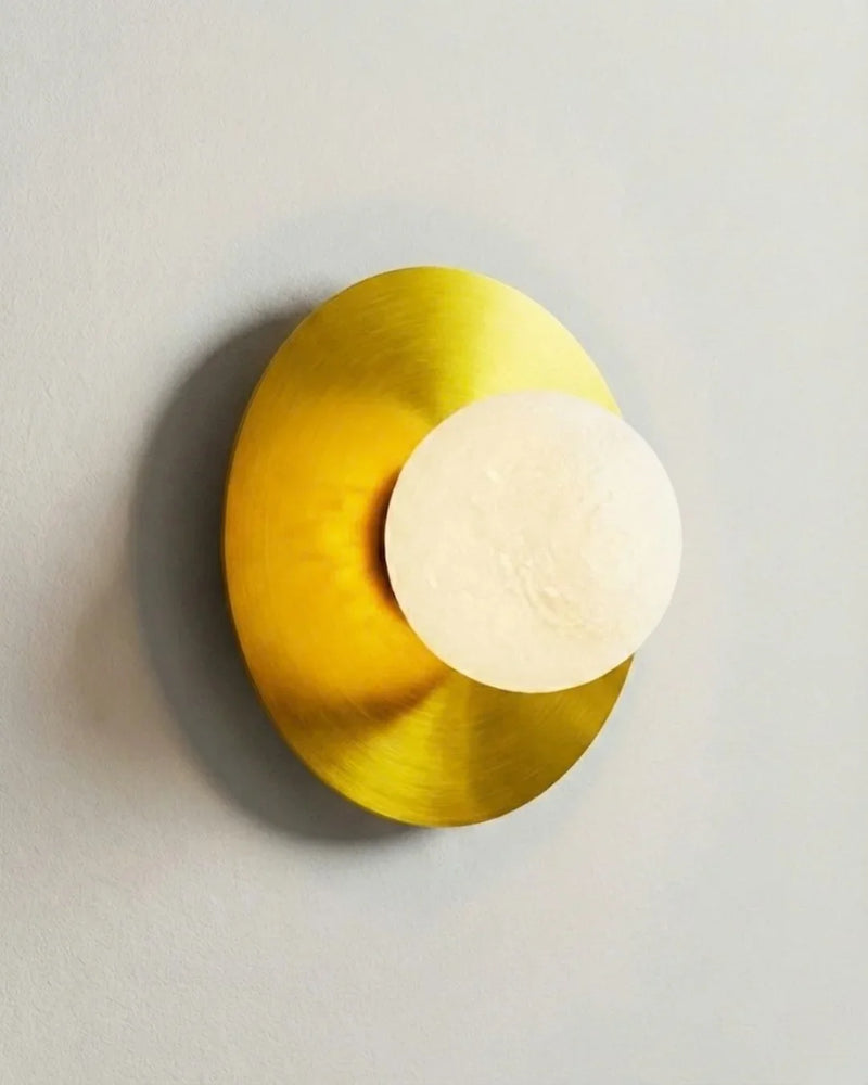 Elara Globe Sconce | Mitolojik Formlu Premium Duvar Apliği